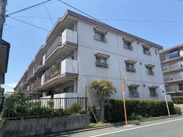 3LDK Apartment for Sale in Konosu, Saitama - 76.59 sqm - Thumbnail 2