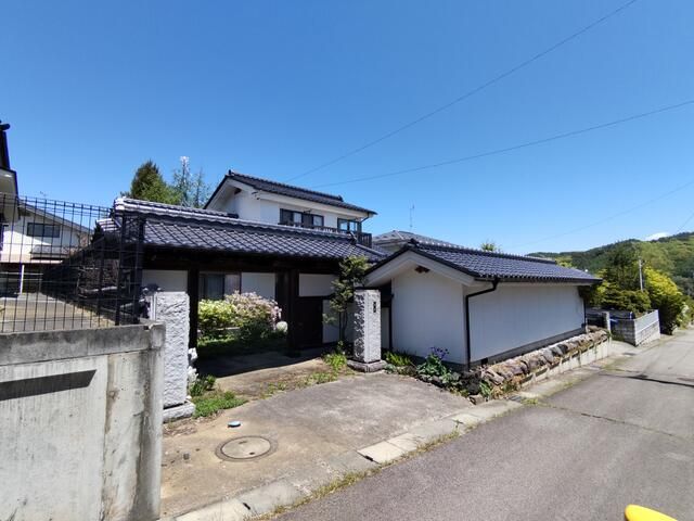 Traditional 5SLDK House for Sale in Saku, Nagano - Thumbnail 2