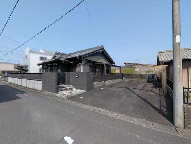 Two Houses on 136.77 Tsubo Land in Kōnan, Aichi for Sale - Thumbnail 2