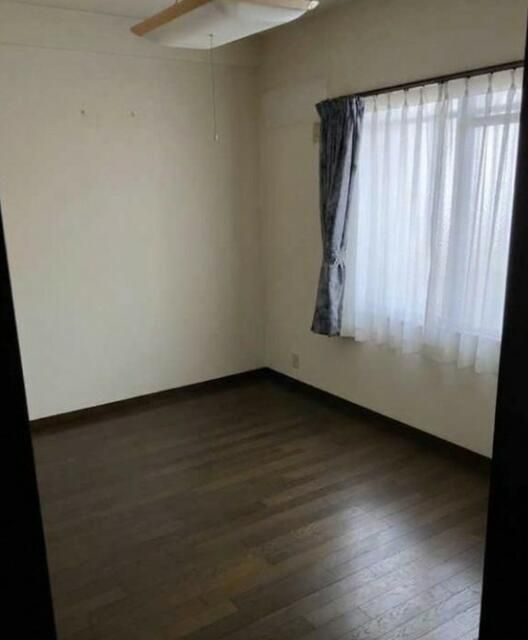 Used 3LDK Apartment for Sale in Naruto, Tokushima - Thumbnail 4