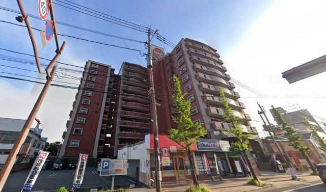 2DK Apartment for Sale in Saga City, Saga Prefecture - Thumbnail 2