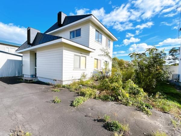 Renovated 5LDK House for Sale in Abira, Hokkaido - Thumbnail 3