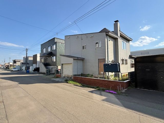 4LDK House for Sale in Ishikari, Hokkaido – 132.84 sqm - Thumbnail 2