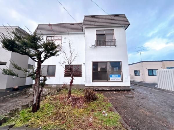 5LDK Renovated House for Sale in Asahikawa, Hokkaido - Thumbnail 2