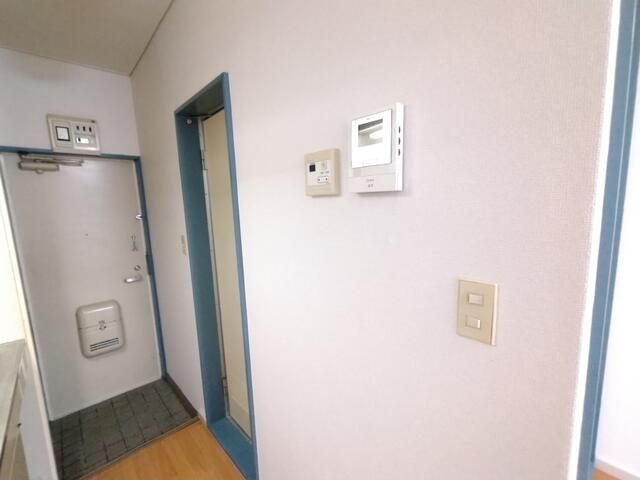 Affordable 1R Apartment for Rent near Isehara Station, Kanagawa - Thumbnail 4
