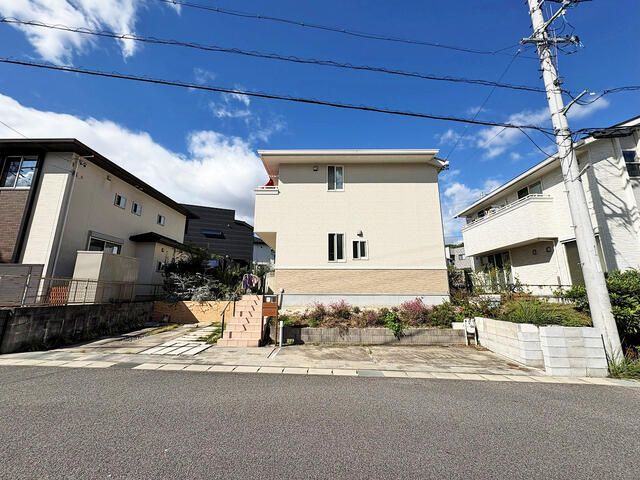 4SLDK House for Sale in Nagakute, Aichi | 2017 Build - Thumbnail 2