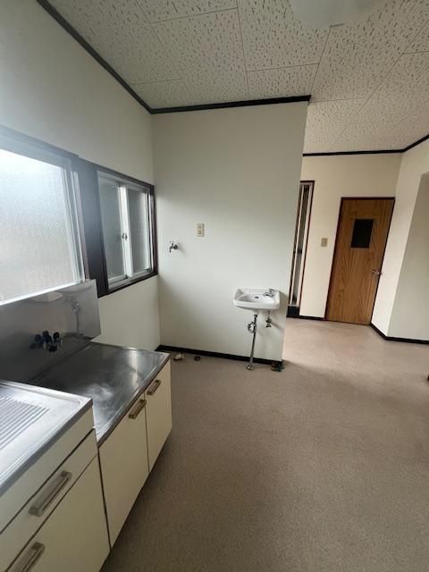 2DK Apartment for Rent in Makinohara, Shizuoka - 20,000 Yen - Thumbnail 2