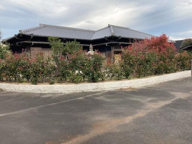 6DK Detached House on 1152.7m² Lot in Shikokuchuo, Ehime - Thumbnail 4