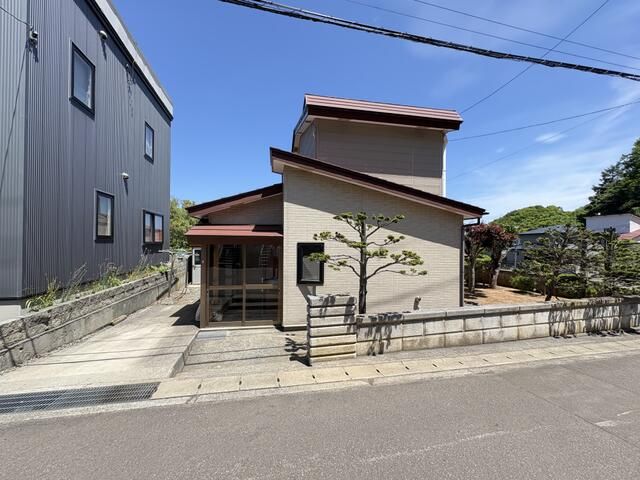4LDK Detached House for Sale in Otaru, Hokkaido - 160万円 - Thumbnail 2