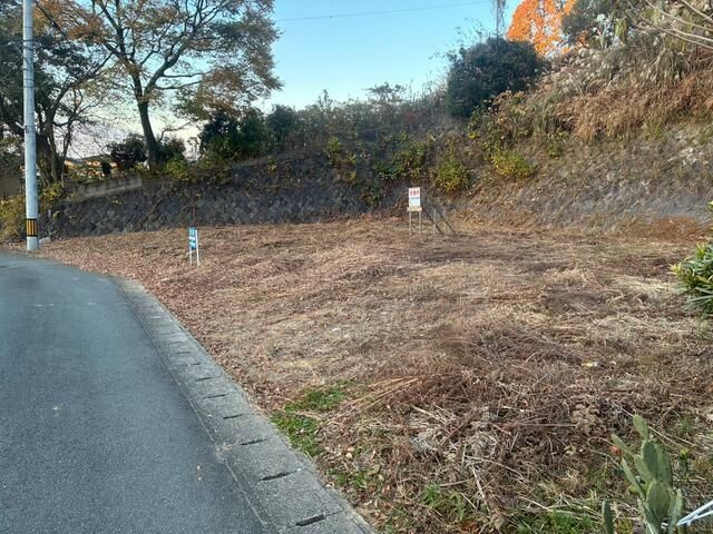 Land for Sale in Arao, Kumamoto - Ideal for Storage Yard - Thumbnail 4
