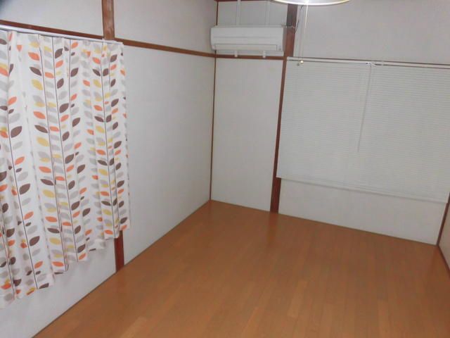 1K Apartment for Rent near Taniyama Station, Kagoshima - Thumbnail 2