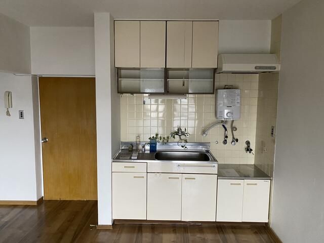 2SLDK Apartment for Sale in Oharu, Aichi | 72.29㎡, Renovated - Thumbnail 3