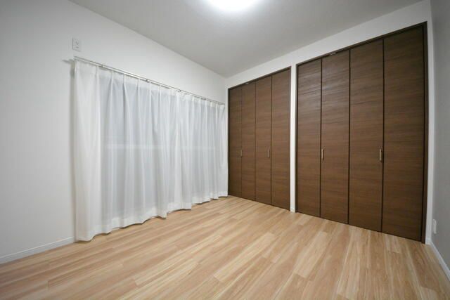 Renovated 4LDK Apartment for Sale in Ome, Tokyo - Thumbnail 4