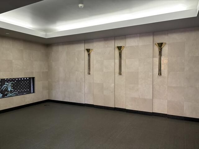 2LDK Apartment for Sale in Bunkyo, Tokyo - 78.42 sqm - Thumbnail 4