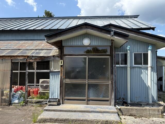 6DK House on 738 sqm Land in Kitakata, Fukushima for 1.5M Yen - Thumbnail 3