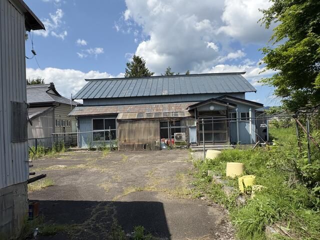 6DK House on 738 sqm Land in Kitakata, Fukushima for 1.5M Yen - Thumbnail 4
