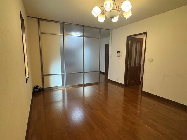 5SLDK Detached House for Sale in Hiratsuka, Kanagawa - Thumbnail 4