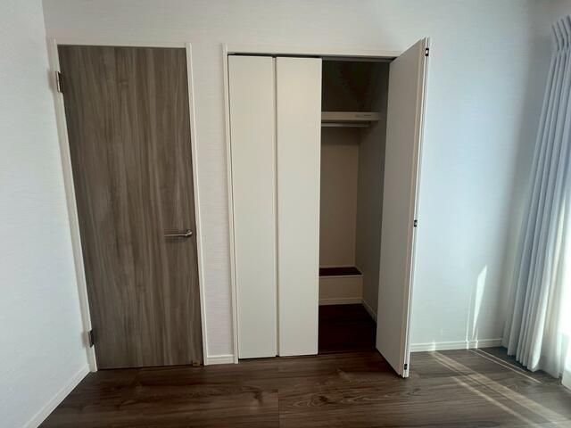 Modern 4LDK House for Sale in Nagoya, Near Nakamura Koen Station - Thumbnail 4