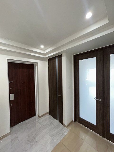 4LDK Apartment for Sale in Chikusa-ku, Nagoya - 115.37 sqm - Thumbnail 2