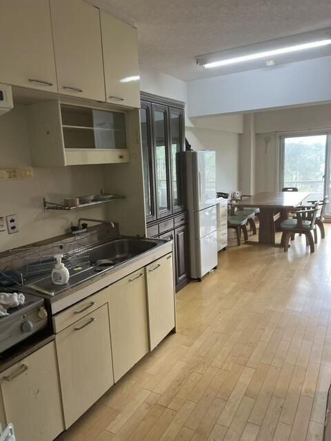 Used Resort Condominium 2LDK in Shirahama, Wakayama - Thumbnail 3