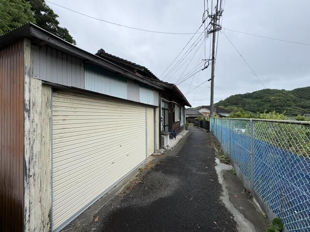 4K Used House for Sale in Saiki, Oita - 92.61 sqm - Thumbnail 2