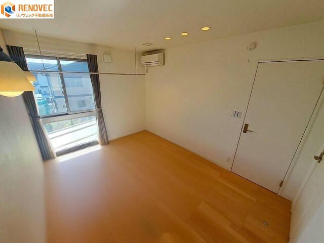 5LDK Detached House for Sale in Sakai, Osaka - Thumbnail 4