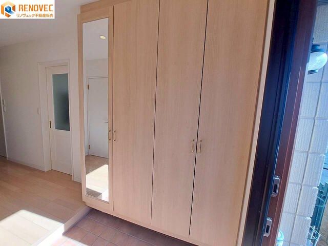 5LDK Detached House for Sale in Sakai, Osaka - Thumbnail 3