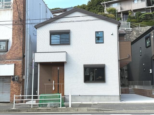 New 4LDK Detached House for Sale in Yokosuka, Kanagawa - Thumbnail 3