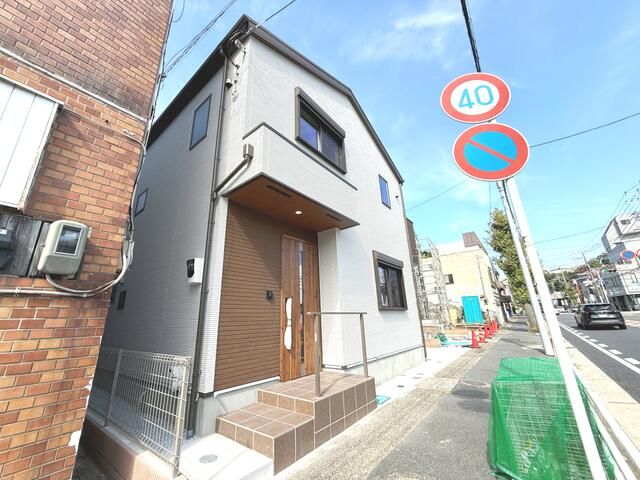 New 4LDK Detached House for Sale in Yokosuka, Kanagawa - Thumbnail 2