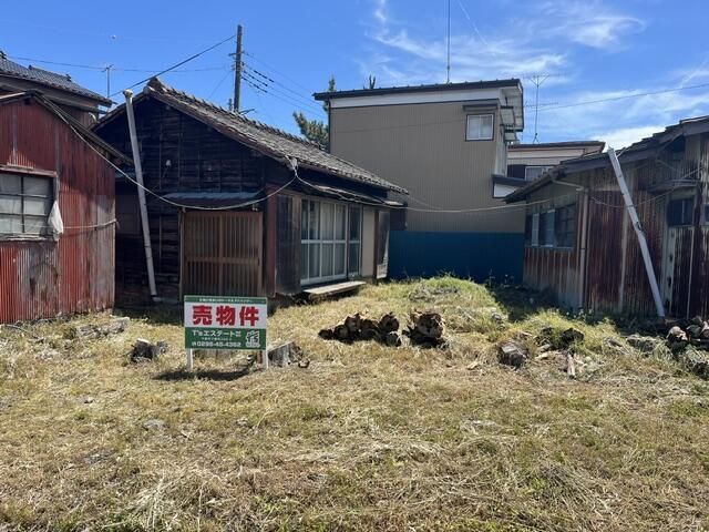 2DK Used House for Sale in Chikusei City, Ibaraki - Thumbnail 2