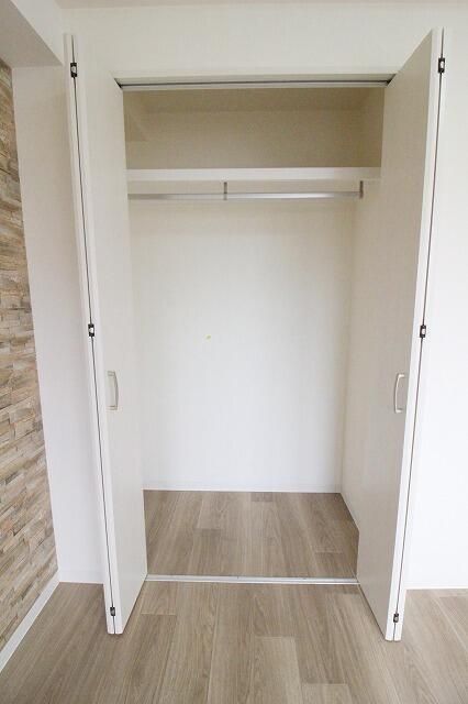 1K Apartment for Rent near Osaka Sayamashi Station, Osaka - Thumbnail 3