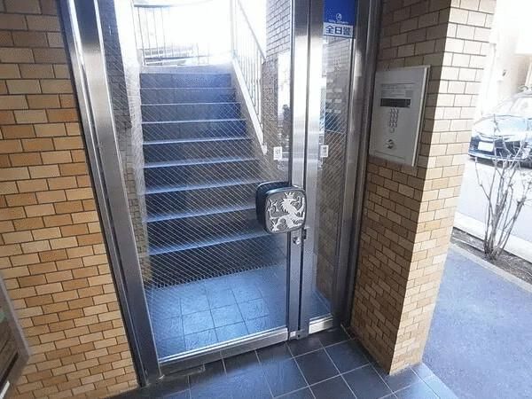 Studio Apartment for Sale in Itabashi, Tokyo - Investment Property - Thumbnail 2