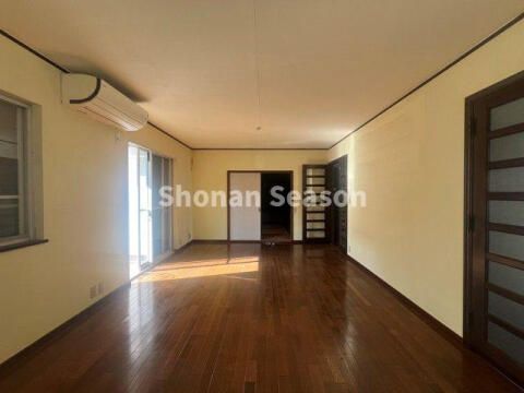 6LDK Family House for Sale in Hiratsuka, Kanagawa - Thumbnail 3