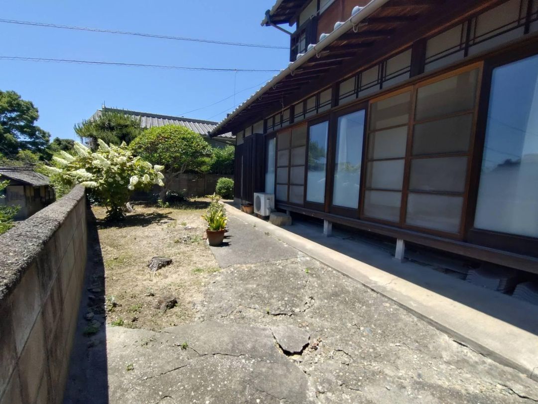 6DK Used House with Large Garden in Kurashiki, Okayama - Thumbnail 3