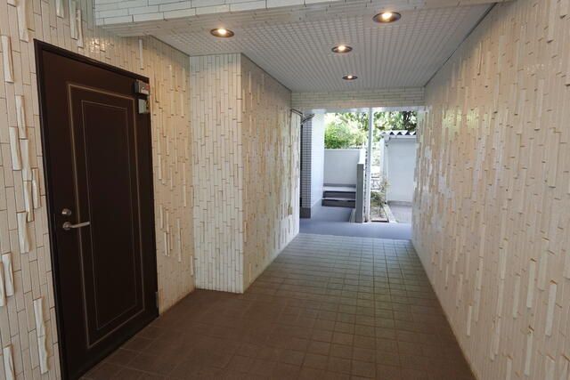 1K Condo for Sale near Ochiai Station, Shinjuku, Tokyo - Thumbnail 4