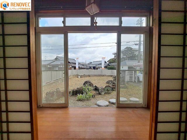 4SLDK Detached House for Sale in Sakai, Osaka - 248sqm Land - Image 1