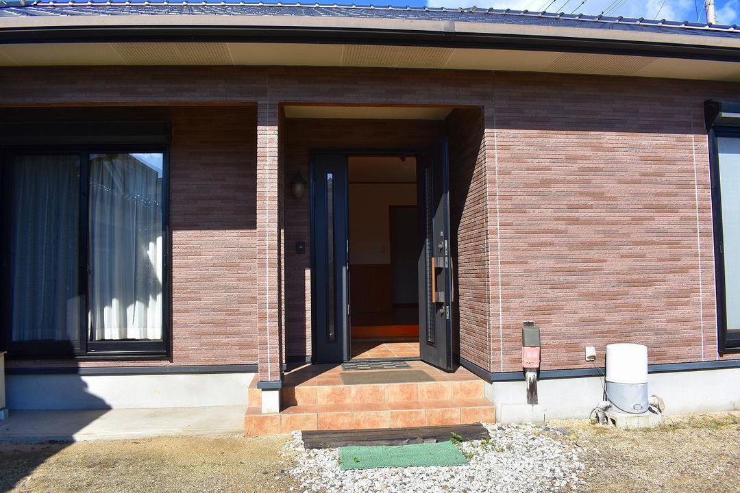 3SLDK Detached House for Sale in Mitoyo City, Kagawa - Thumbnail 2
