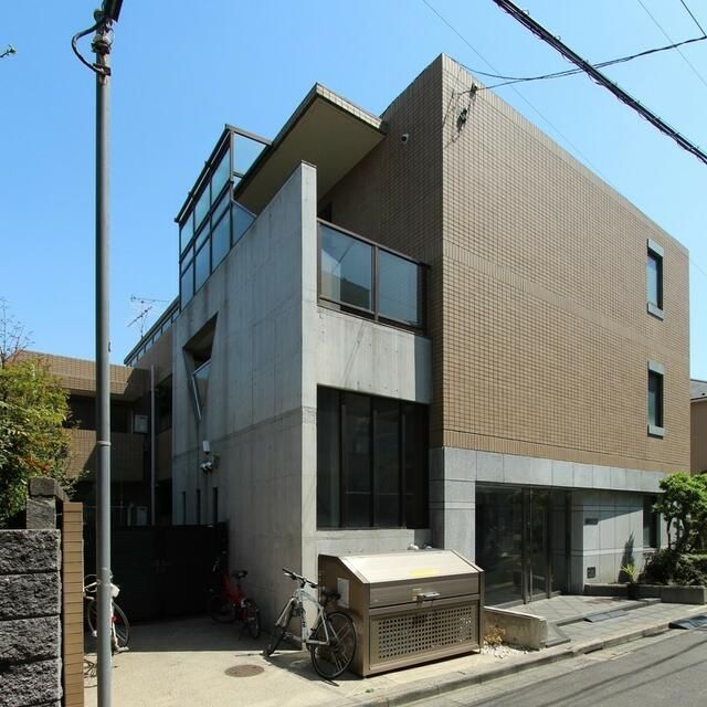 Studio Apartment for Sale in Komaba, Meguro, Tokyo - Thumbnail 2