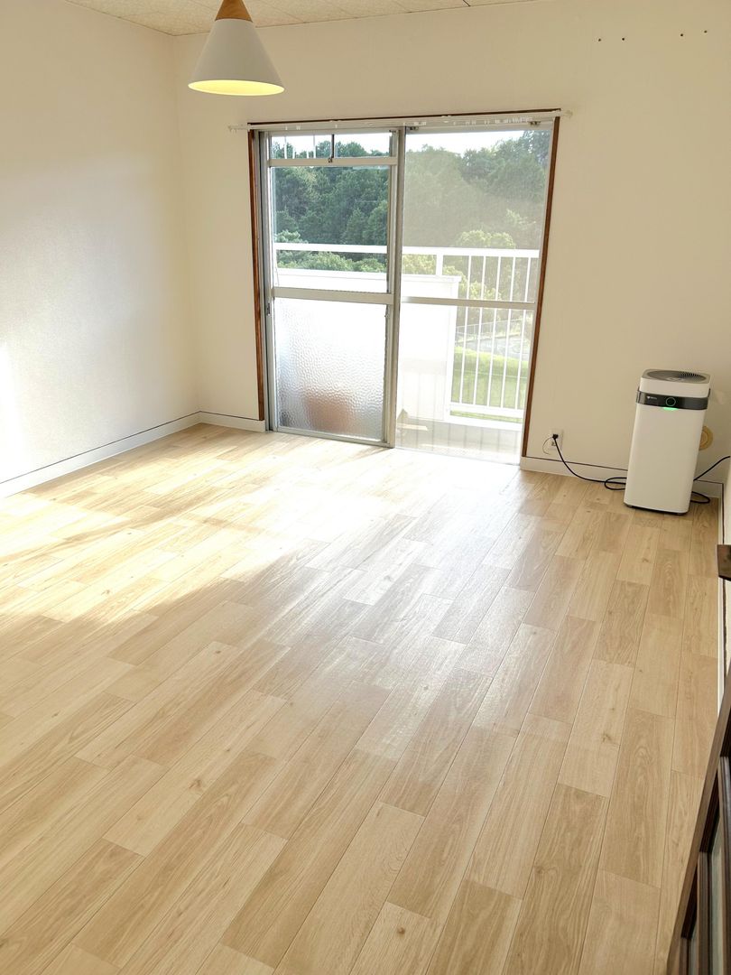 Renovated 4DK Investment Apartment for Sale in Isahaya, Nagasaki - Thumbnail 3
