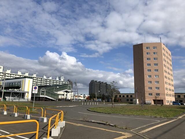 Sapporo Studio Apartment Near JR Station with Free Wi-Fi - Thumbnail 2