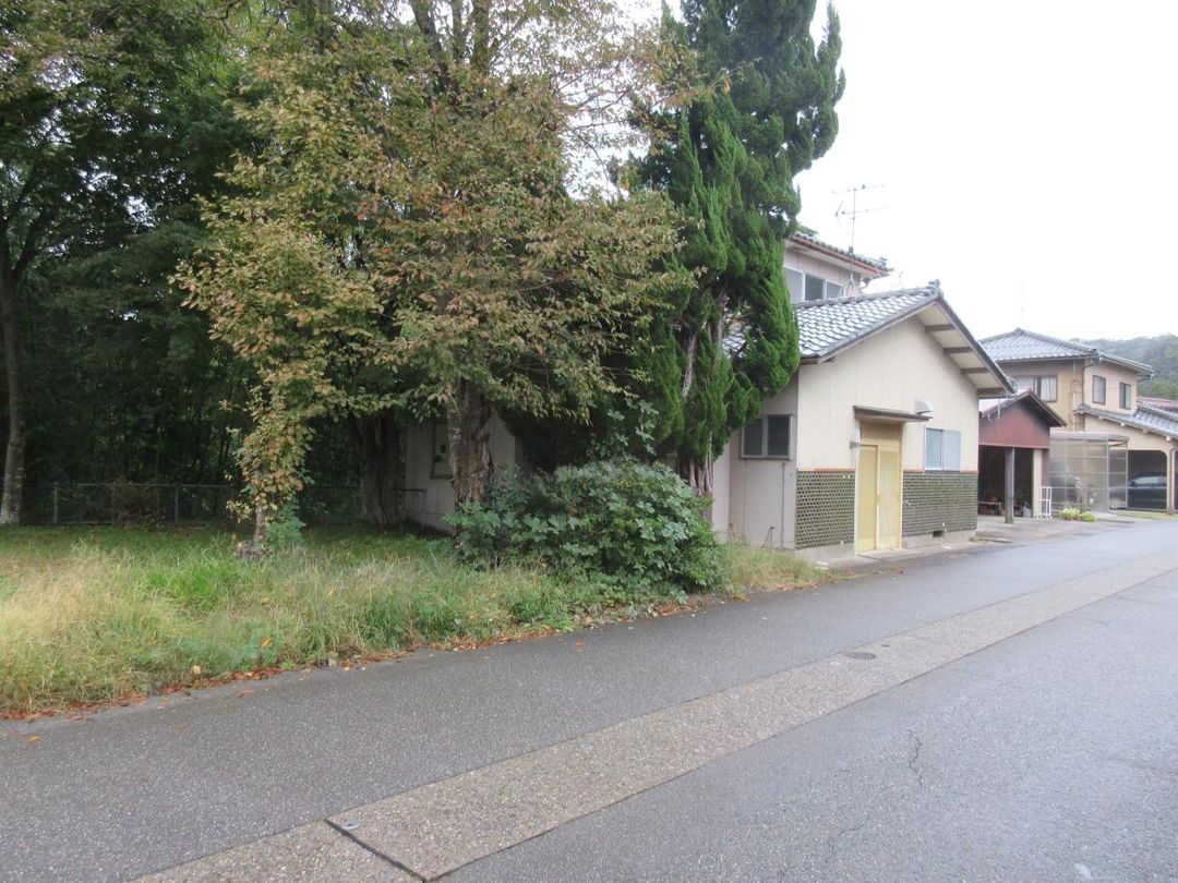 6DK Wooden House for Sale in Kaga's Yamanaka Onsen, Ishikawa - Thumbnail 2