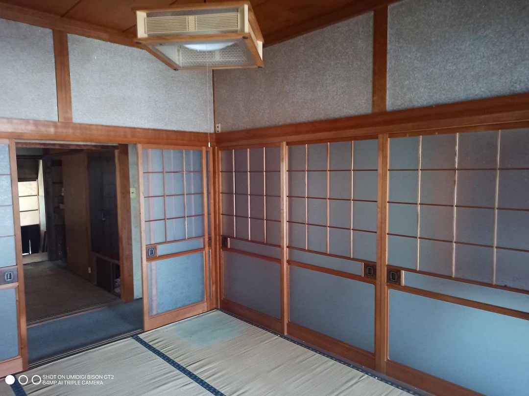 Spacious 9K Traditional House in Tadotsu, Kagawa - Thumbnail 4