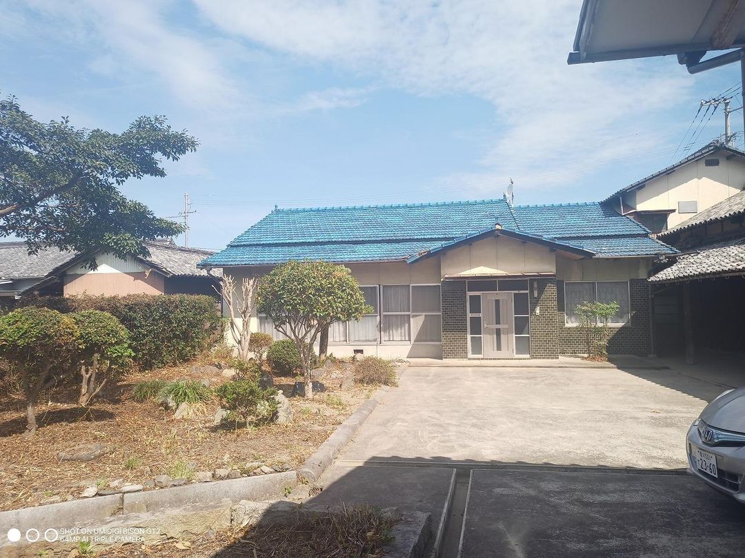 Spacious 9K Traditional House in Tadotsu, Kagawa - Thumbnail 2