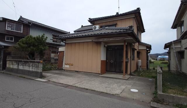 6LDK Rental House in Murakami, Niigata with Garden - Thumbnail 2