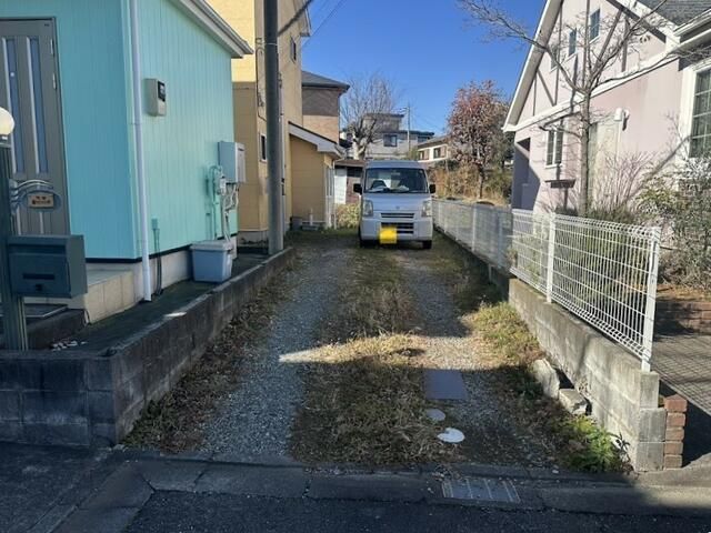 2LDK Detached House for Sale in Isehara, Kanagawa - Thumbnail 2