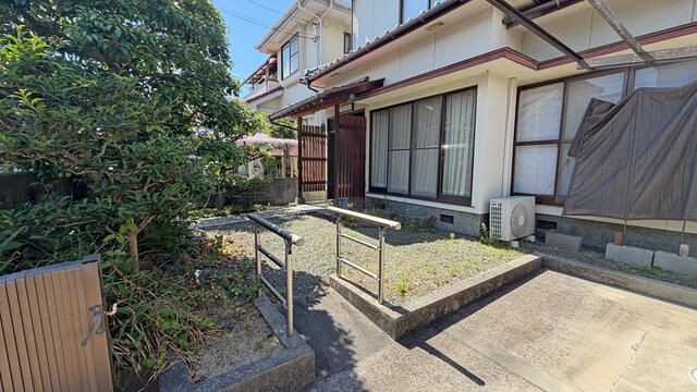5SDK Detached House for Sale in Matsuyama City, Ehime - Thumbnail 4