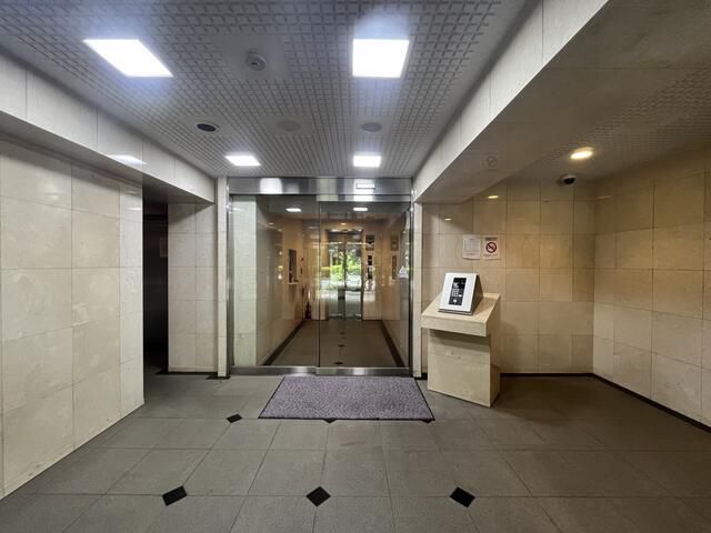 1K Apartment for Sale in Hiroo, Shibuya - Investment Property - Thumbnail 4