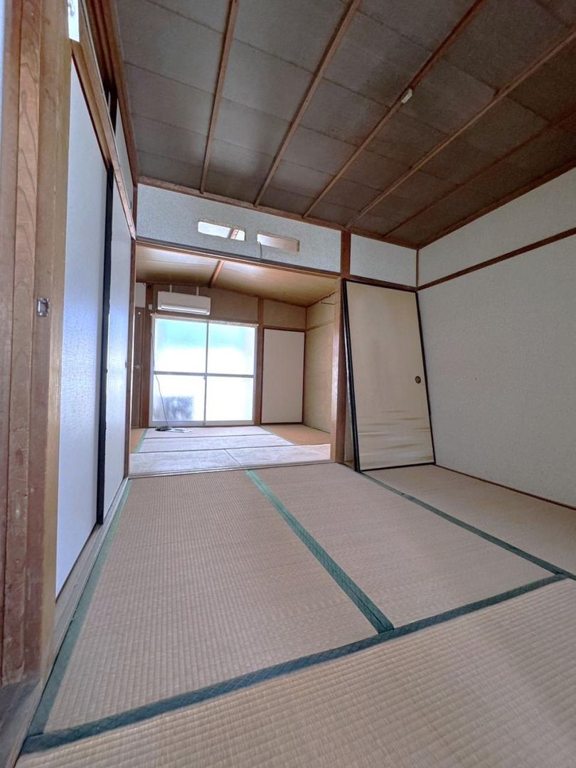 Renovated 2K Apartment for Rent in Fujiidera, Osaka - 30,000 Yen - Thumbnail 4