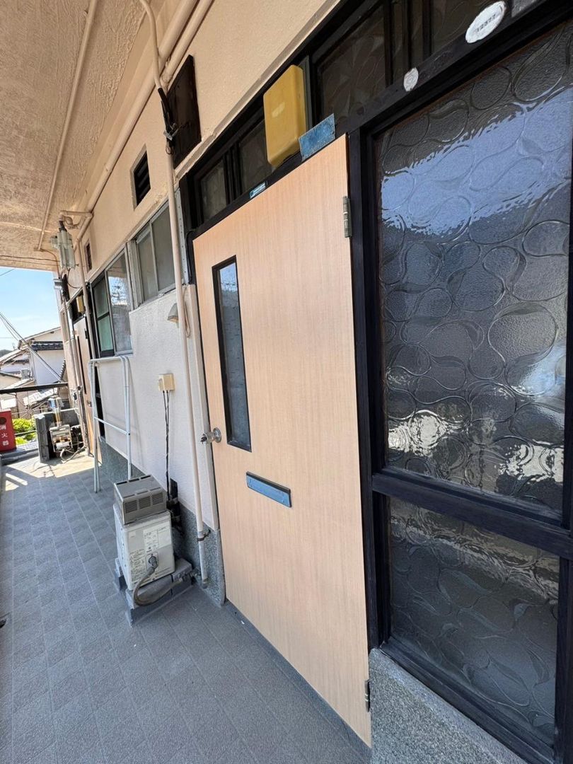 Renovated 2K Apartment for Rent in Fujiidera, Osaka - 30,000 Yen - Thumbnail 3