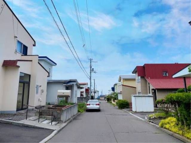 4LDK Detached House for Sale in Hakodate, Hokkaido - Thumbnail 2